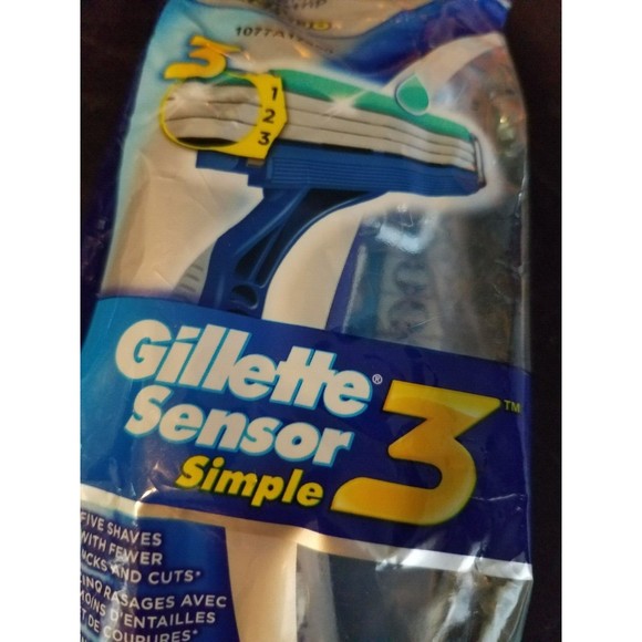 Men's Gillette Sensor Simple 3 Disposable Razors 4 Pack - Picture 2 of 3